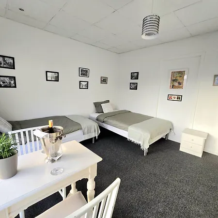 'blue House' In Vintage Villa&garden Guest house Copenhagen