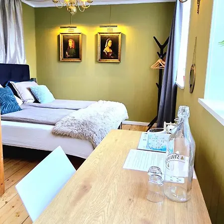 'blue House' In Vintage Villa&garden * Copenhagen