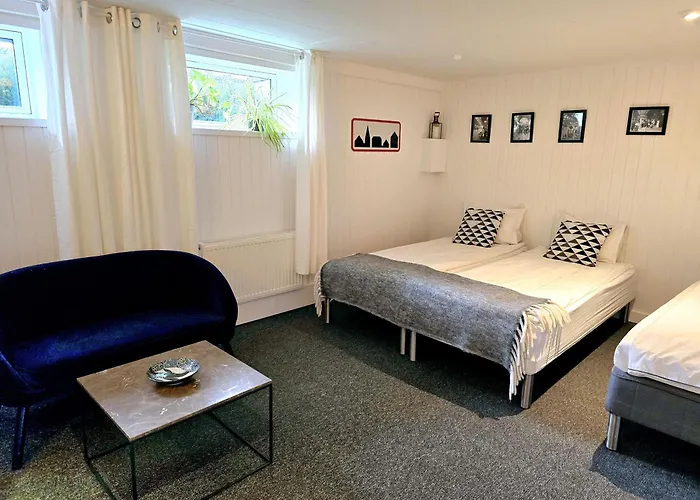 'blue House' In Vintage Villa&garden Penzion